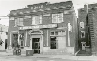 TD Bank & Trust, formerly Toronto-Dominion Bank, originally Dominion Bank, Queen Street East, no