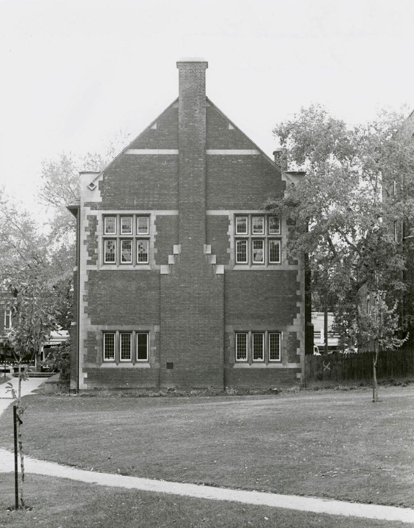 Beaches Branch Library south end