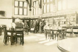 High Park Branch, Toronto Public Library, Roncesvalles Avenue, southwest corner of Wright Avenue Interior, adult reading room