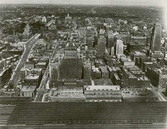 Toronto 1949. Aerial view, looking north from south of Union Station