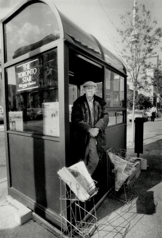 Willie's back where he belongs, Willie Thomas, 76, was selling papers at Bay and Front Sts