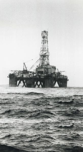 Rig jobs: Oil-related job creation in Newfoundland will be affected by the type of rig chosen for offshore field