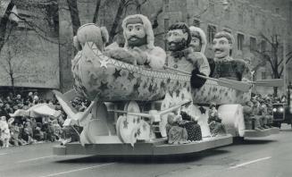 Giant canoe float, La Chasse Galerie, wows crowd