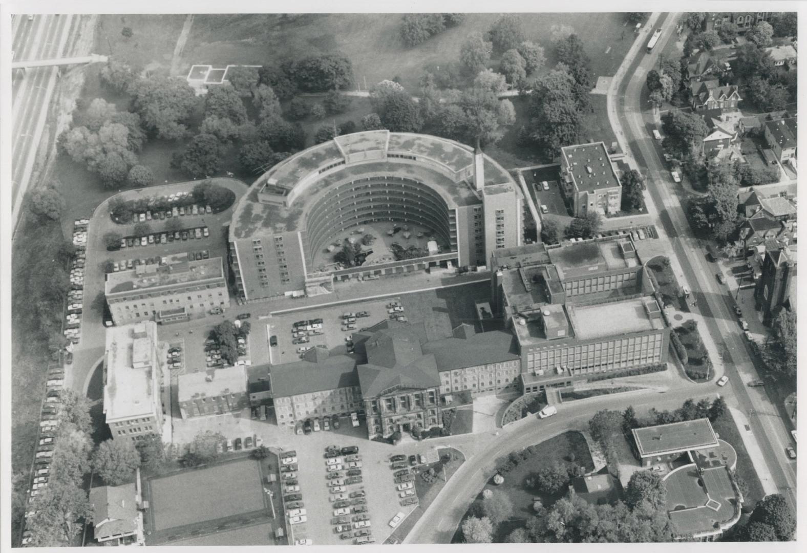Prisons - Canada - Ontario - Toronto - Don Jail - Exterior - 1970