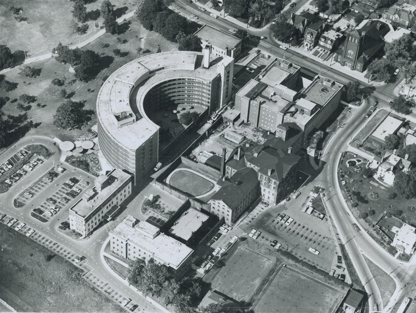 Prisons - Canada - Ontario - Toronto - Don Jail - Exterior - 1970