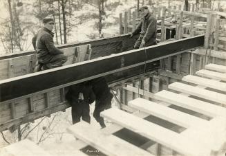Bloor Street Viaduct under construction, Apron wall forms, March 10, 1917