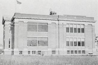 Bedford Park Public School, Ranleigh Avenue, south side, between Yonge Street and Mount Pleasan ...