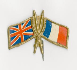 United Kingdom and France flags pin