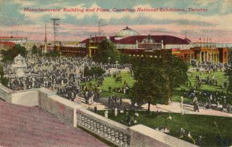 Colorized photograph of a very large and crowded park with large, public buildings.