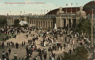Colorized photograph of a large crowd of people standing in the courtyard in front of a huge Be ...