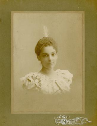 Black and white photograph of Mary Helene (Abbott) Sayre