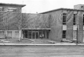 Picture of library building. 