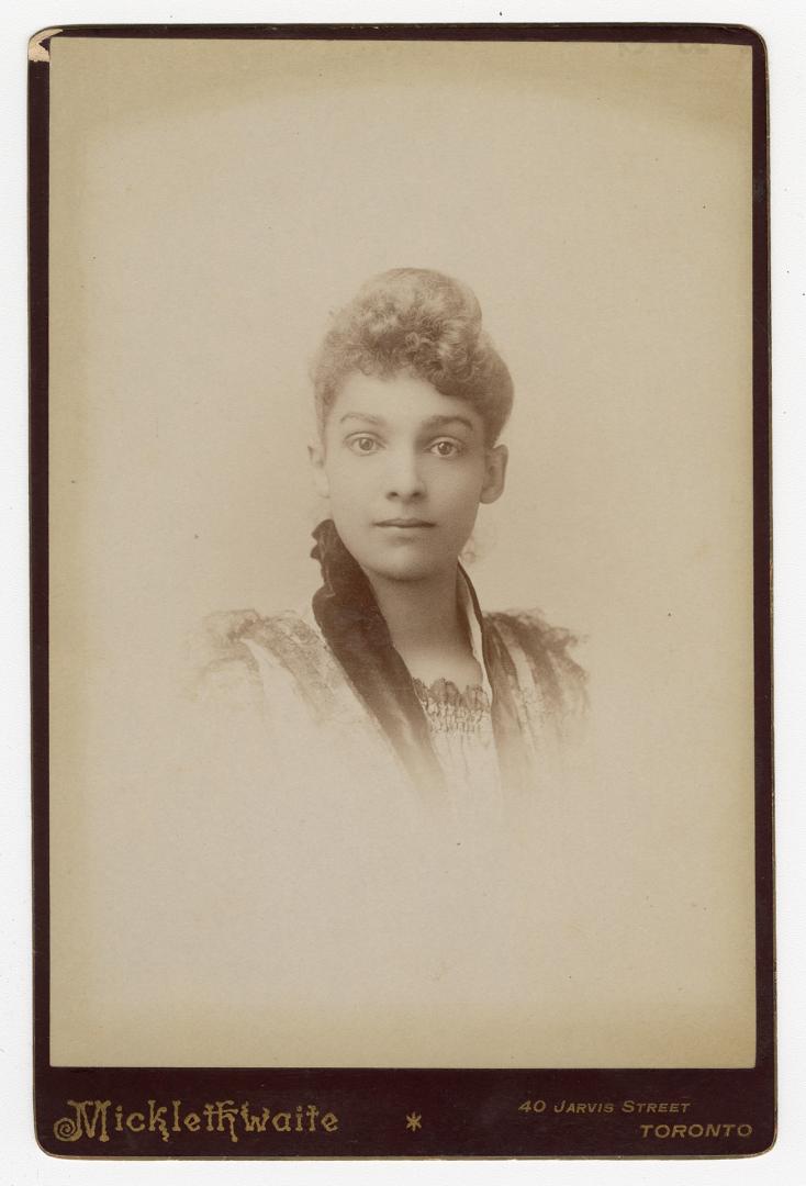 Black and white photograph of Mary Helene (Abbott) Sayre.